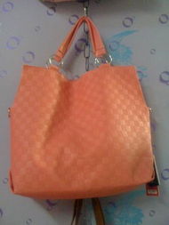 超值搶購 飾品、包包與針紡織品，時尚又實惠！